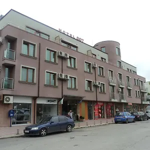 007 Hotel